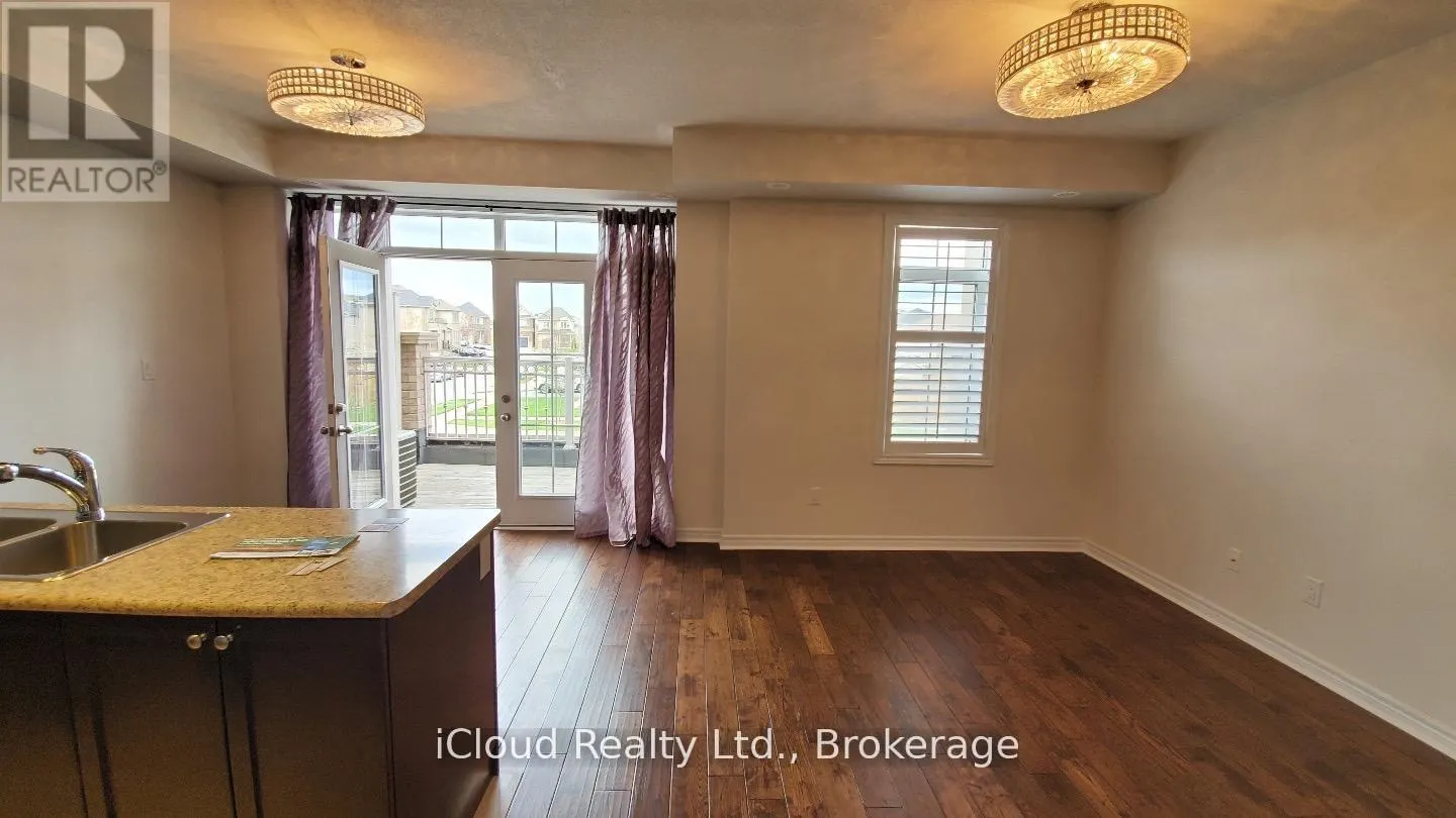 2554 GRAND OAK TRAIL