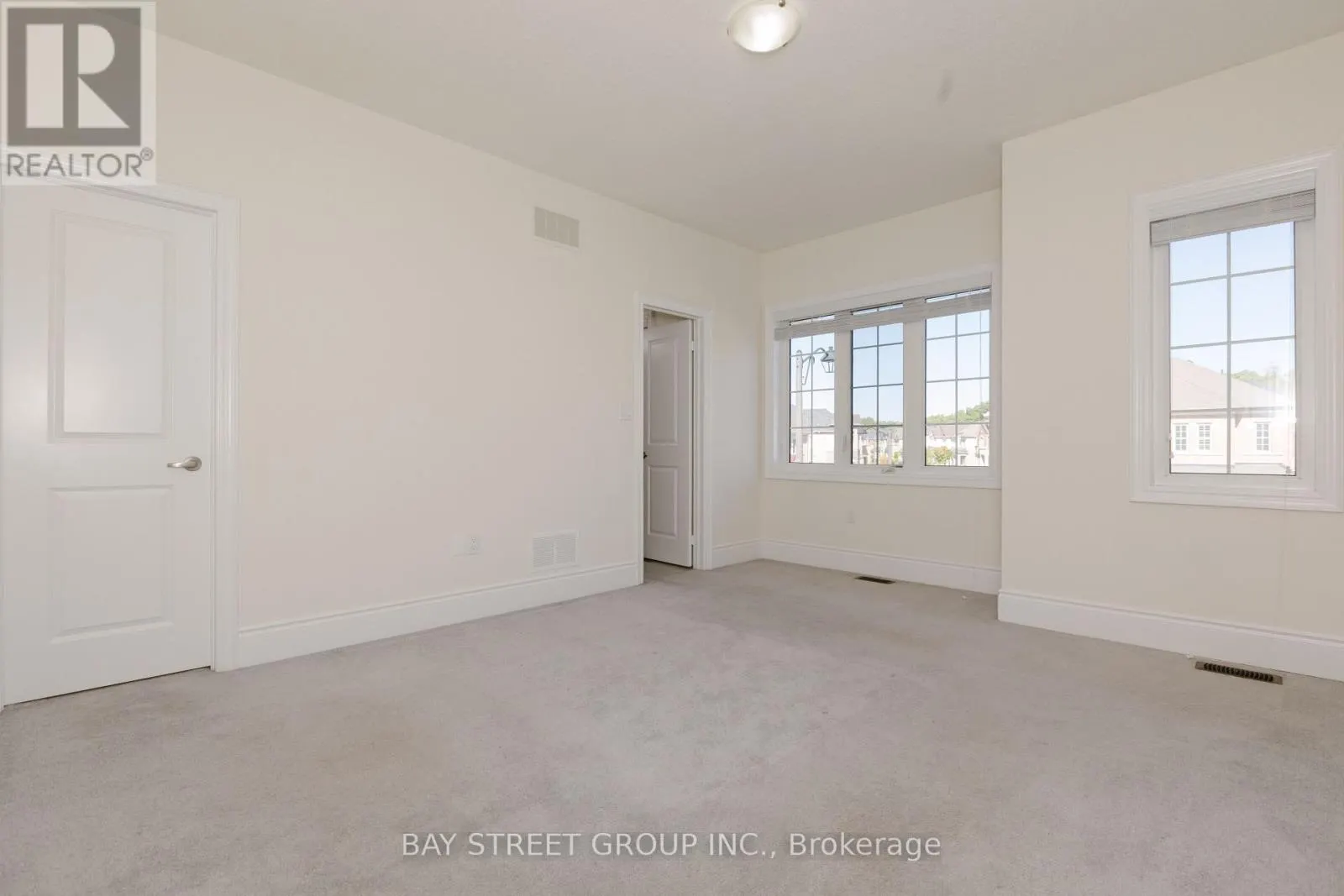 3127 STREAMWOOD PASS