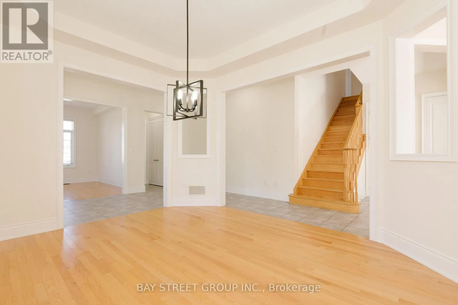 3127 STREAMWOOD PASS
