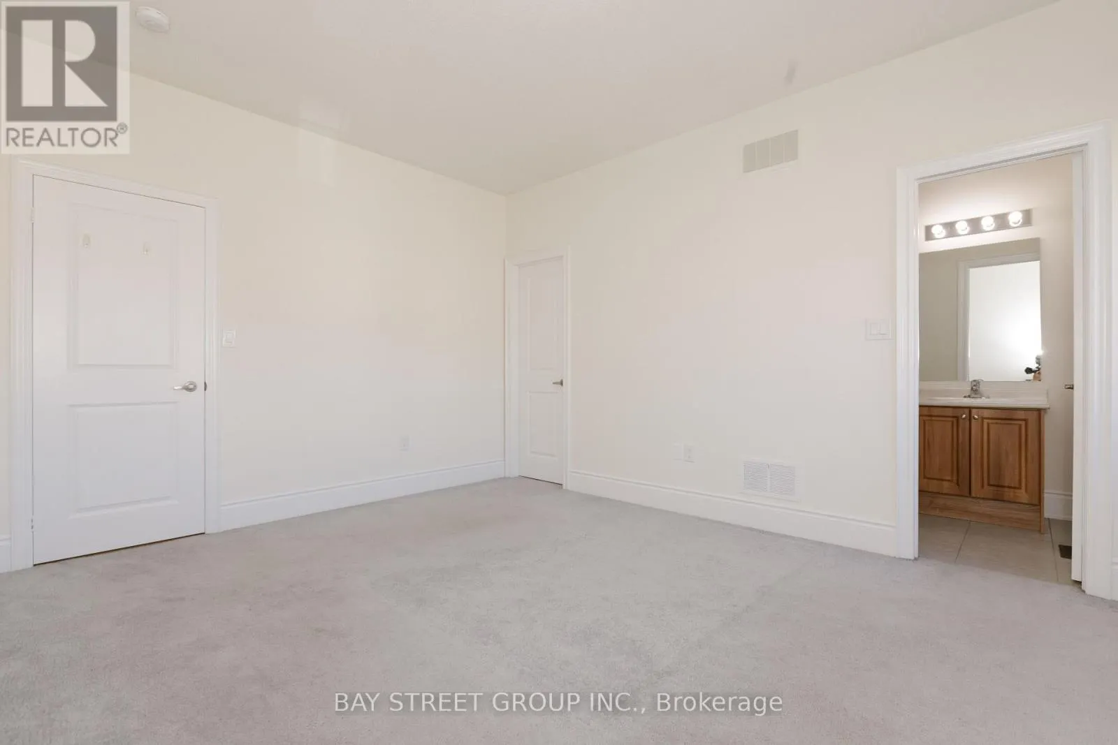 3127 STREAMWOOD PASS