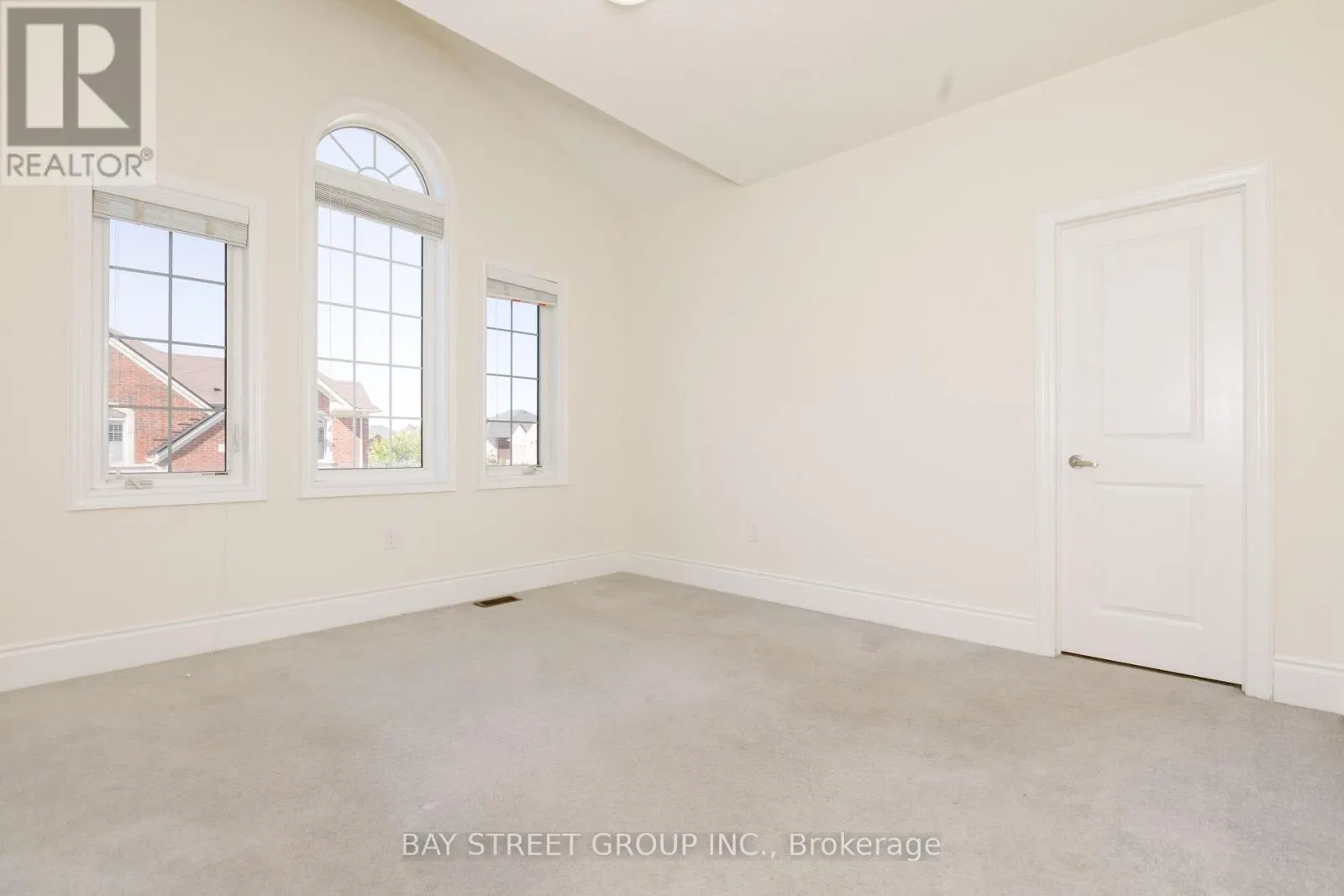 3127 STREAMWOOD PASS