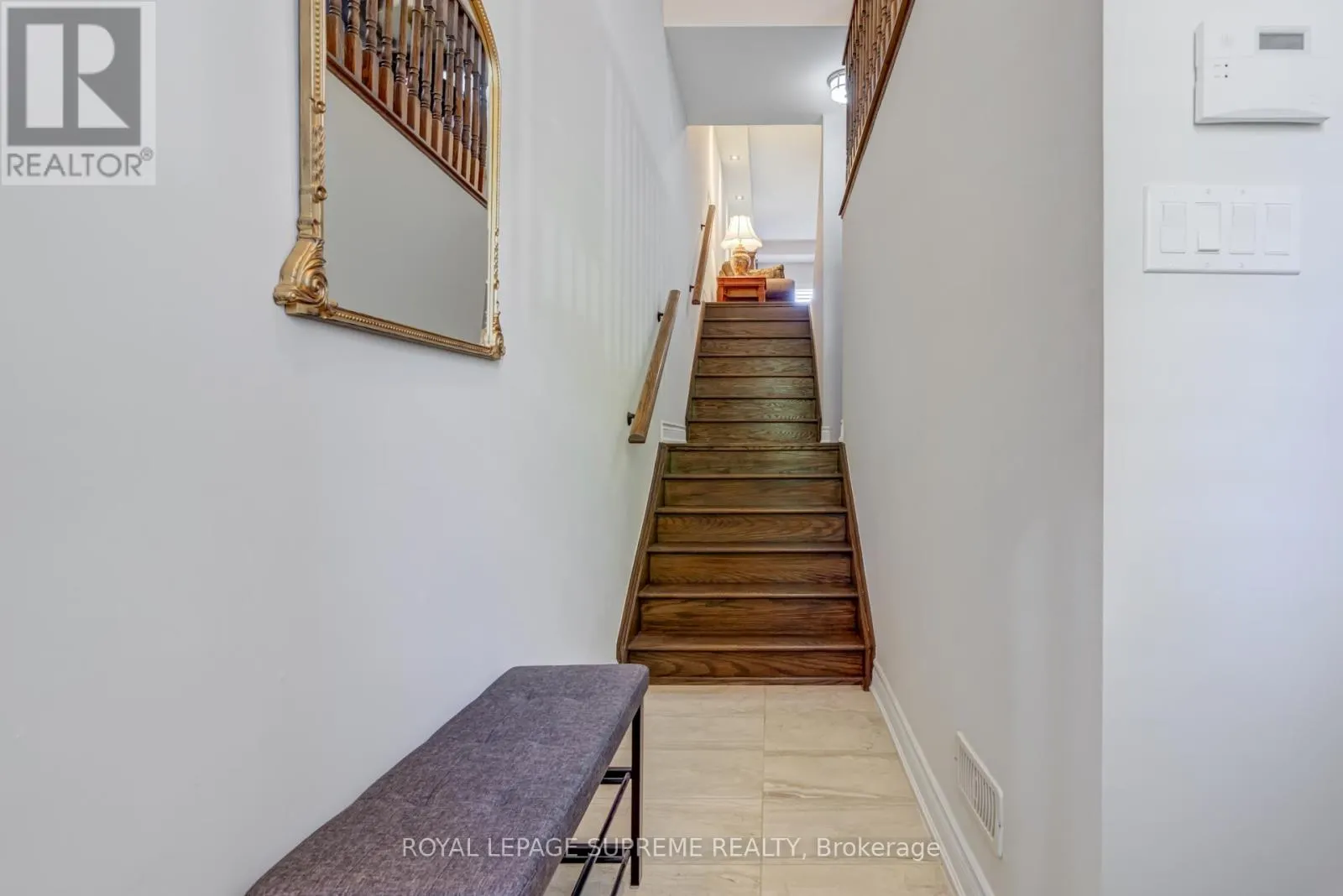 53 DRYDEN WAY