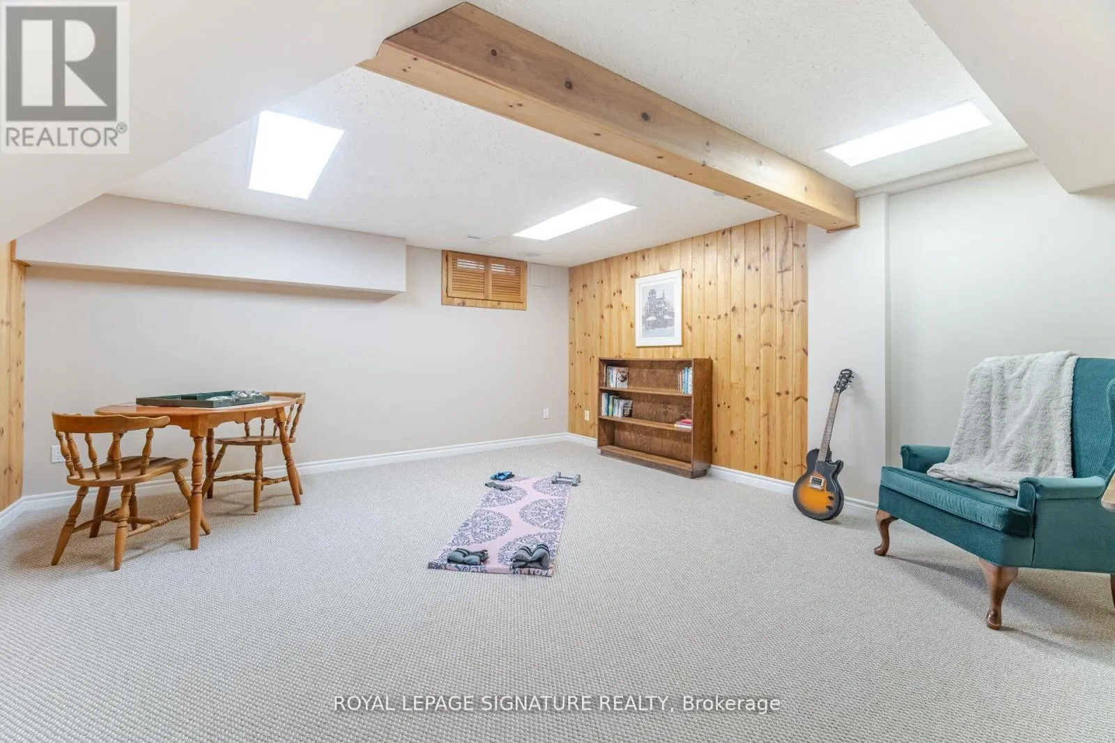 4204 WHEELWRIGHT CRESCENT