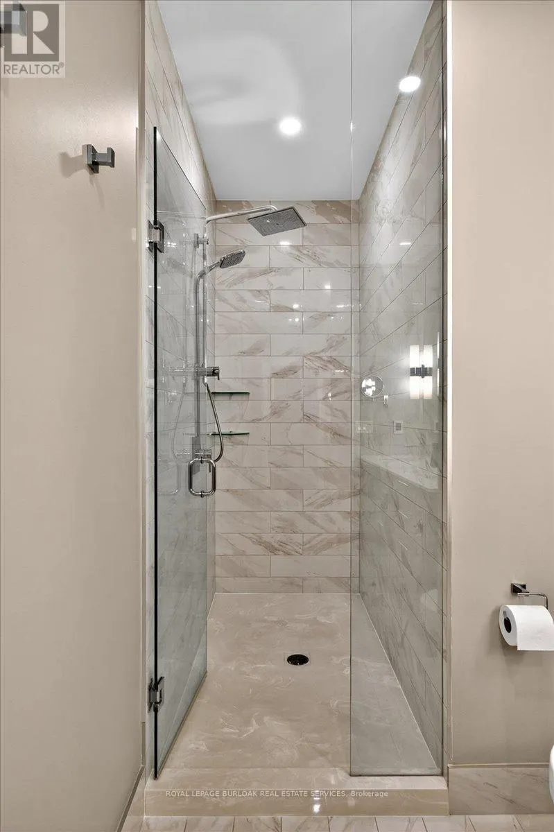 306 - 1441 ELGIN STREET