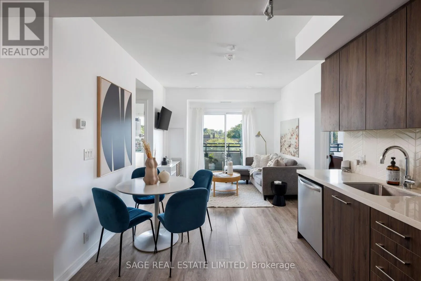 408 - 1 NEIGHBOURHOOD LANE