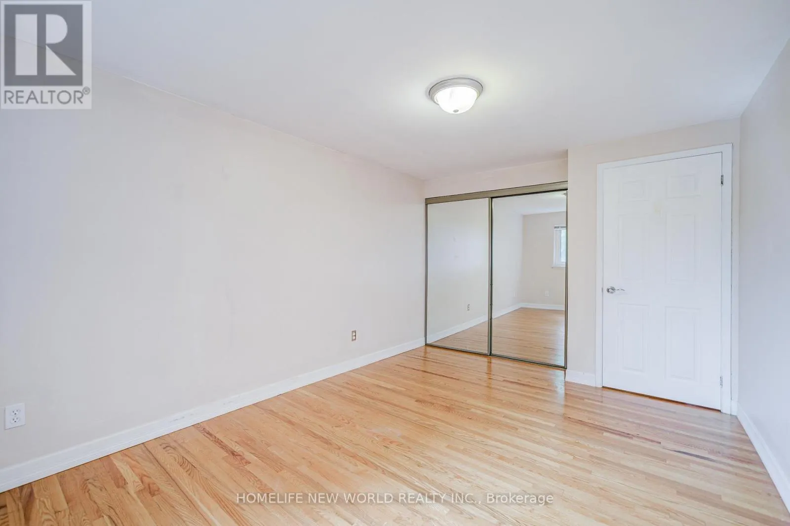 1403 GLEN RUTLEY CIRCLE