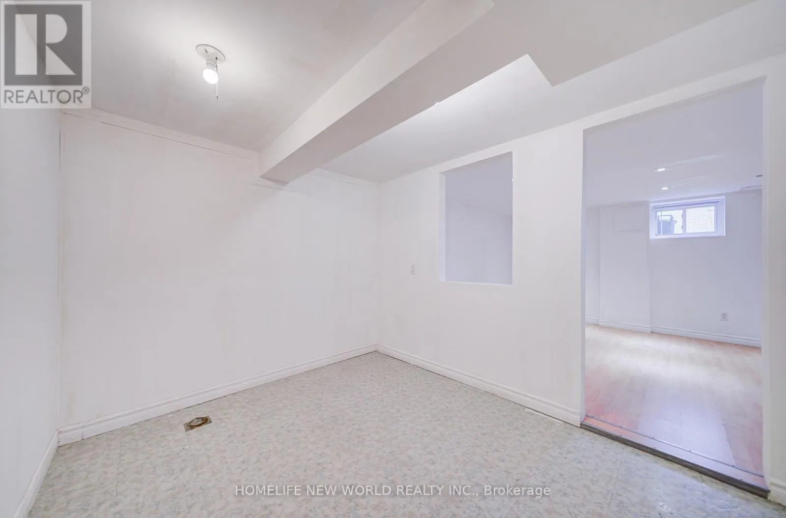 1403 GLEN RUTLEY CIRCLE