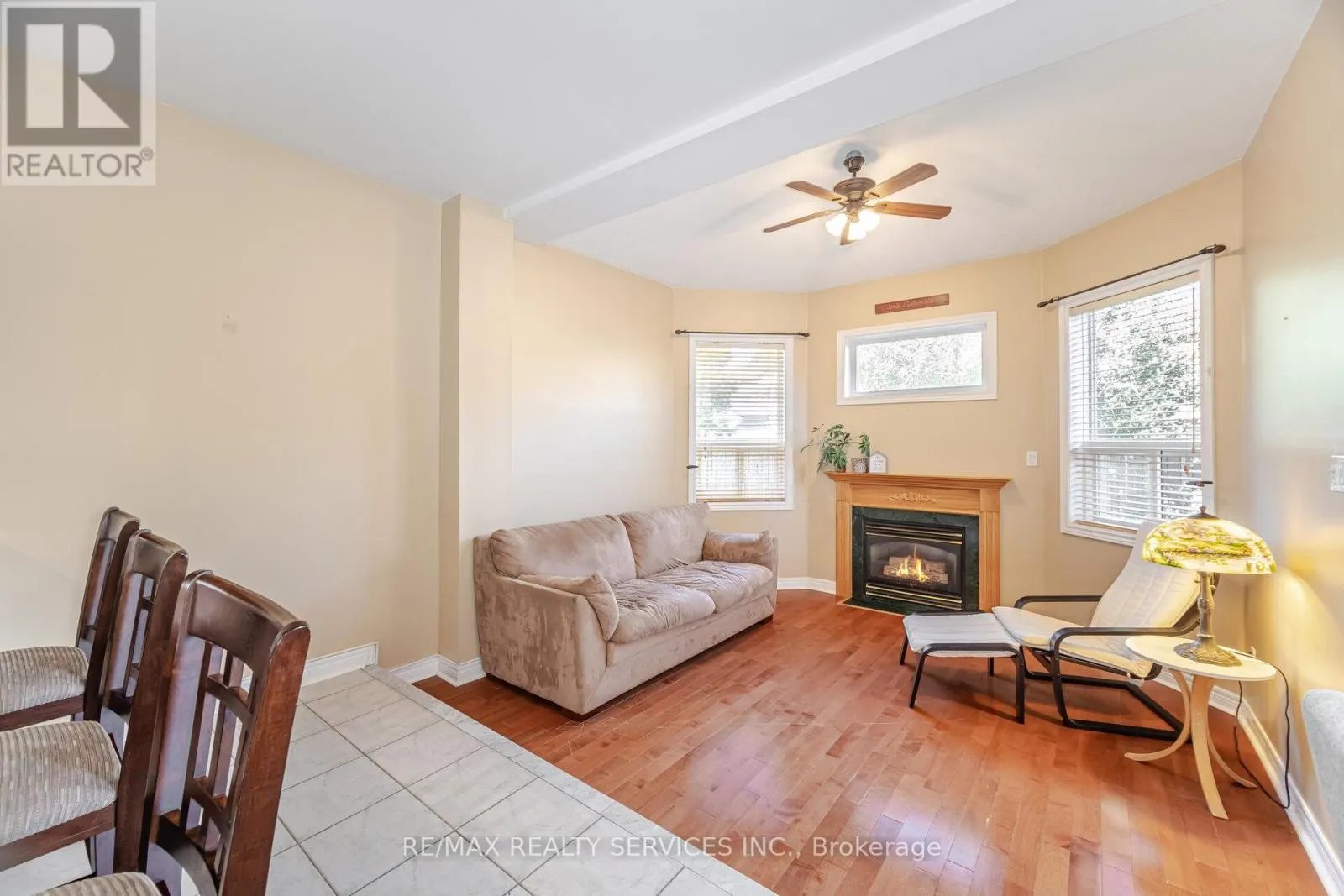 5 MELROSE GARDENS