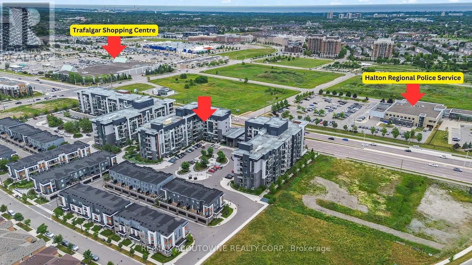 121 - 102 GROVEWOOD COMMON