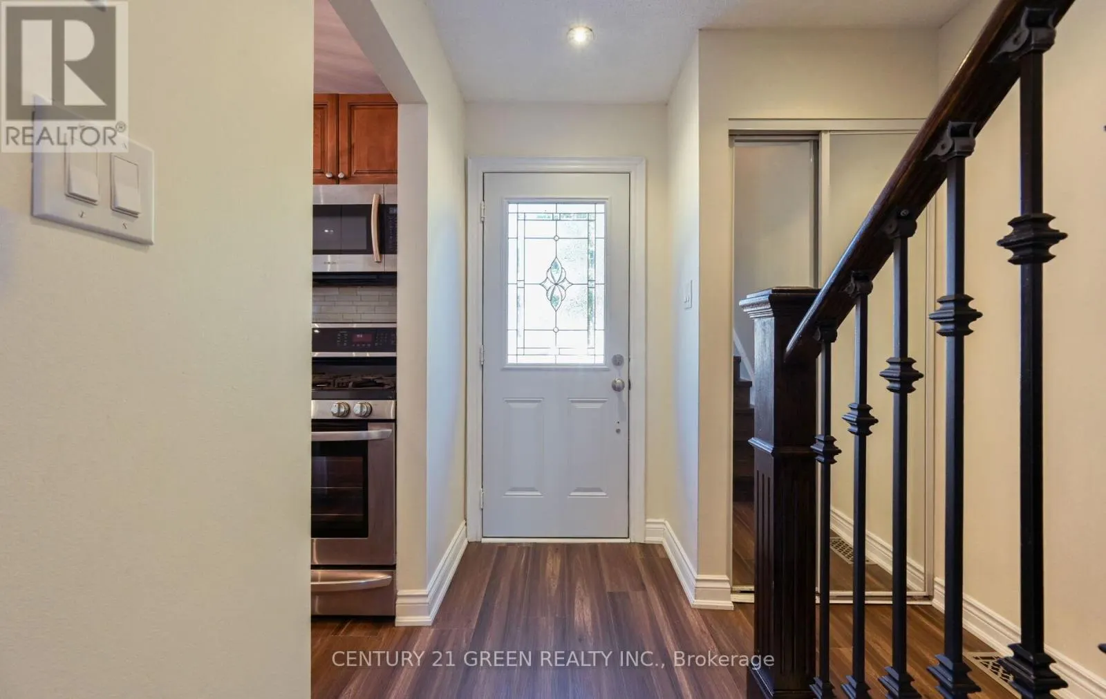 1 GREENARROW COURT