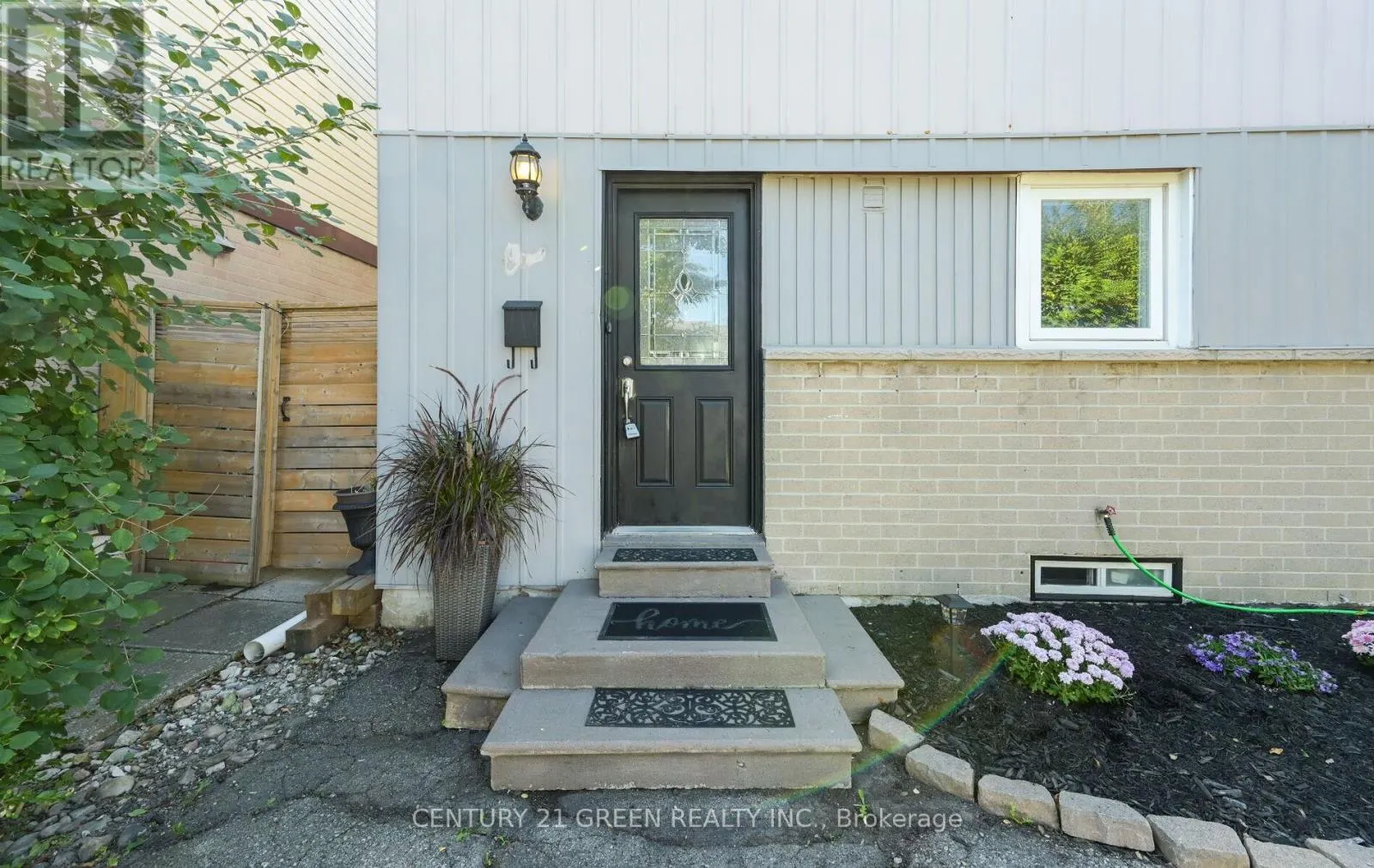 1 GREENARROW COURT