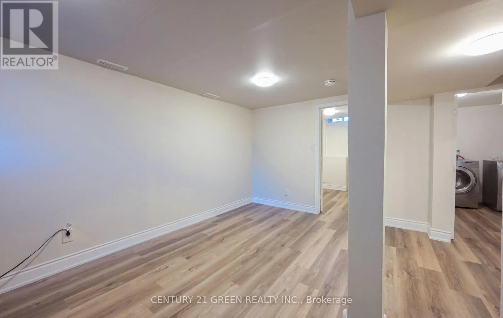 1 GREENARROW COURT