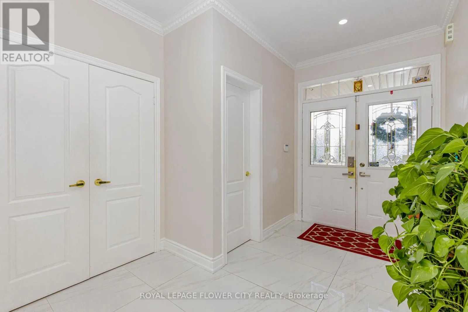 12 FIELDVIEW DRIVE