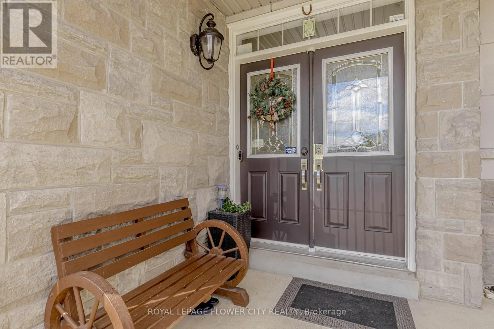 12 FIELDVIEW DRIVE