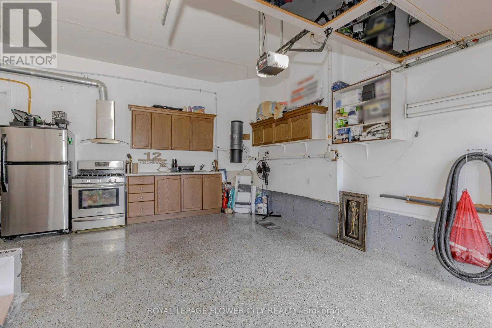 12 FIELDVIEW DRIVE