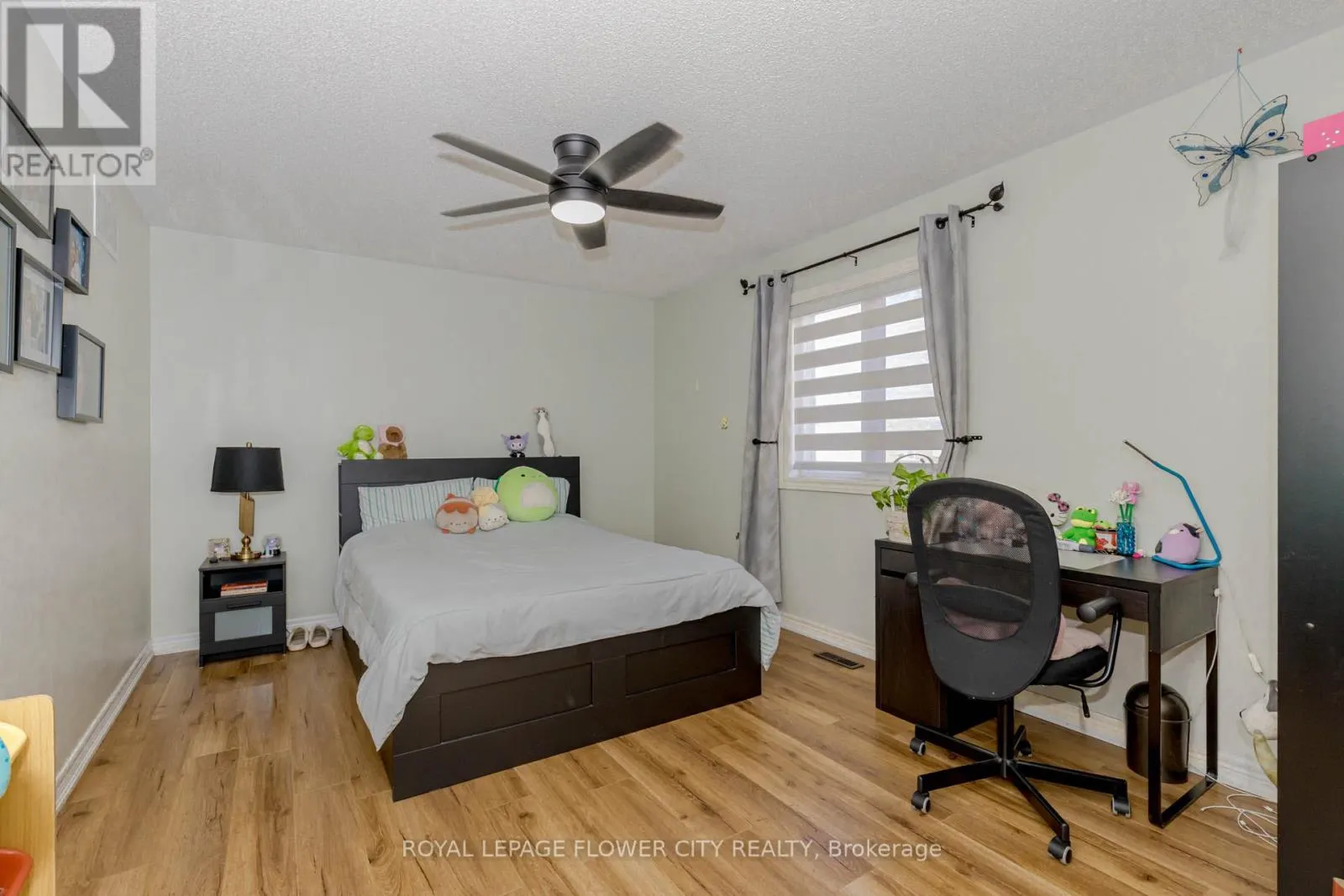 12 FIELDVIEW DRIVE