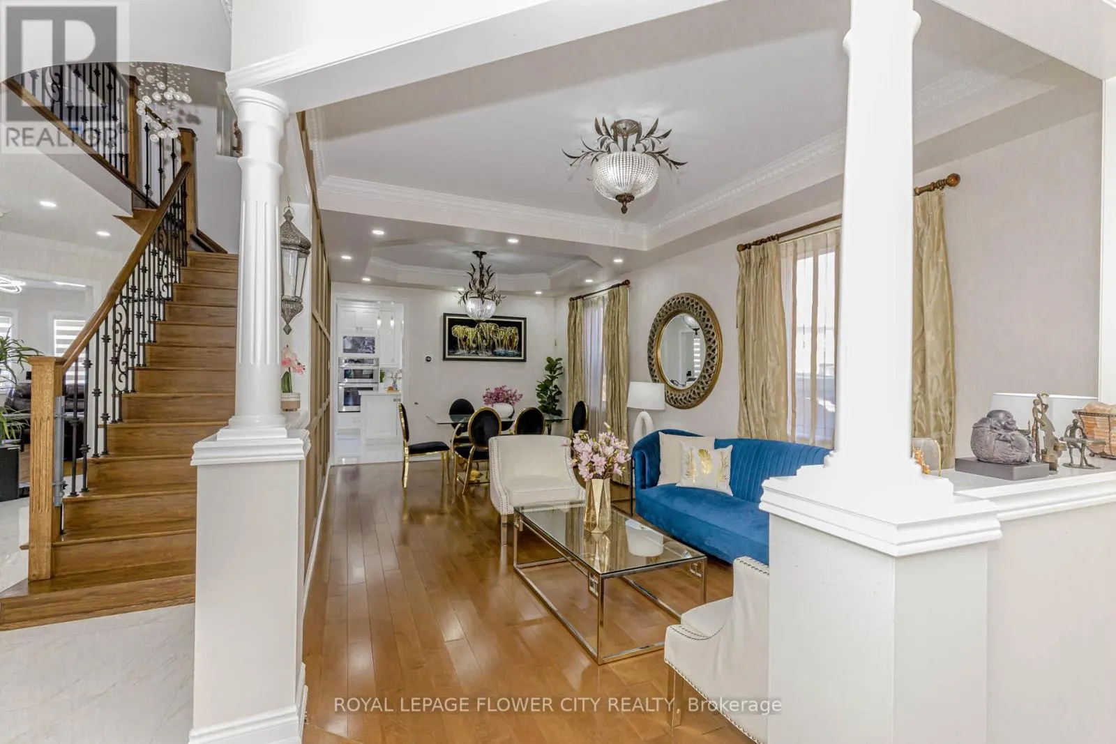 12 FIELDVIEW DRIVE