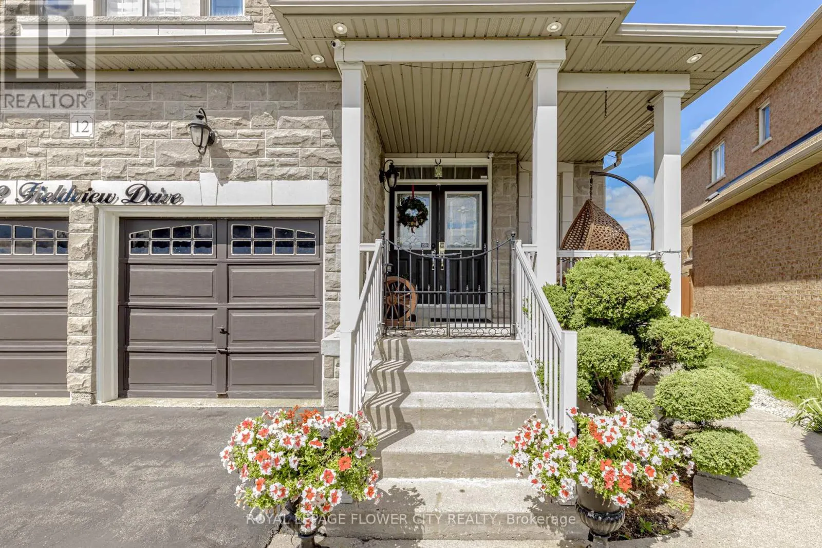 12 FIELDVIEW DRIVE