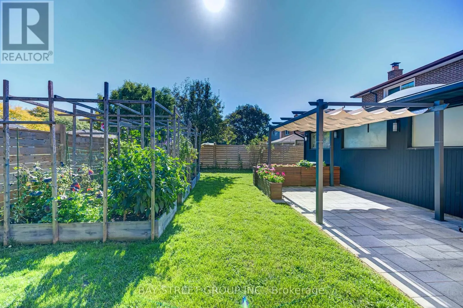 3420 CHARMAINE HEIGHTS