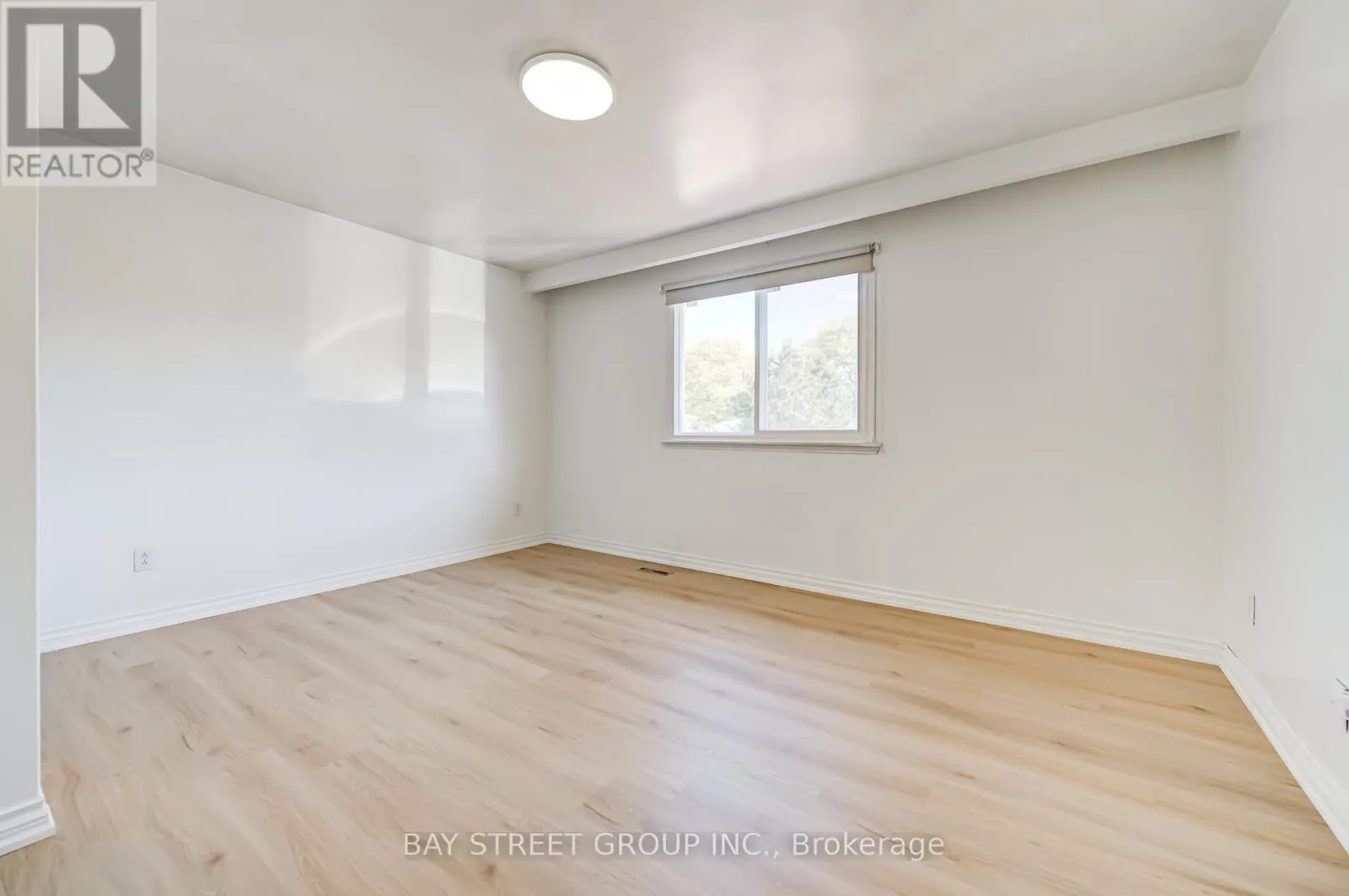 3420 CHARMAINE HEIGHTS