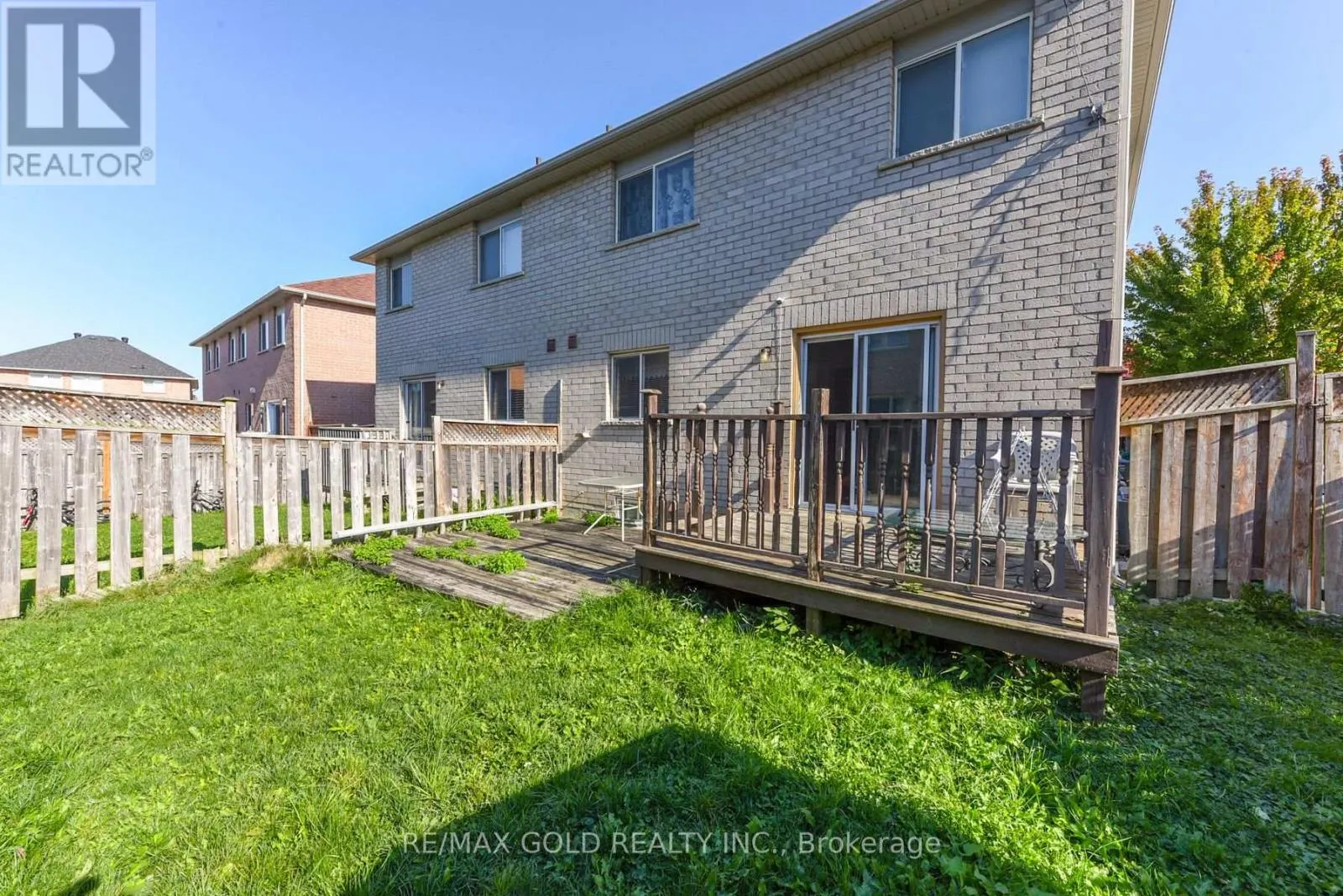 124 STARHILL CRESCENT