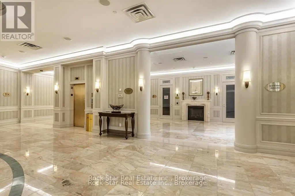 408 - 35 KINGSBRIDGE GARDEN CIRCLE, #408
