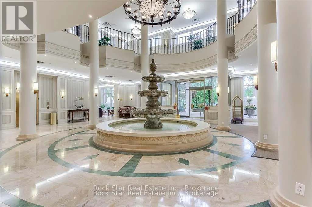 408 - 35 KINGSBRIDGE GARDEN CIRCLE, #408