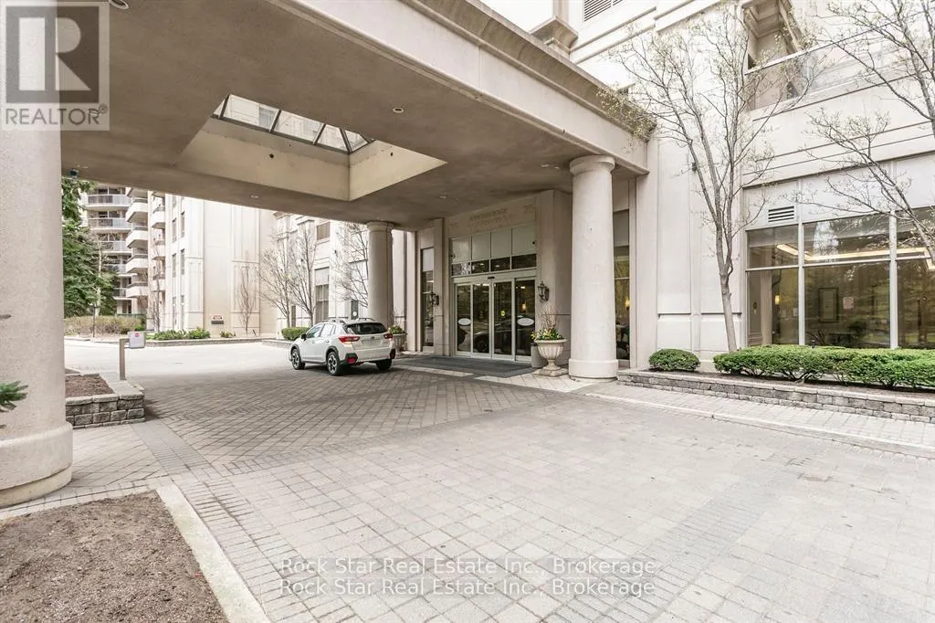 408 - 35 KINGSBRIDGE GARDEN CIRCLE, #408