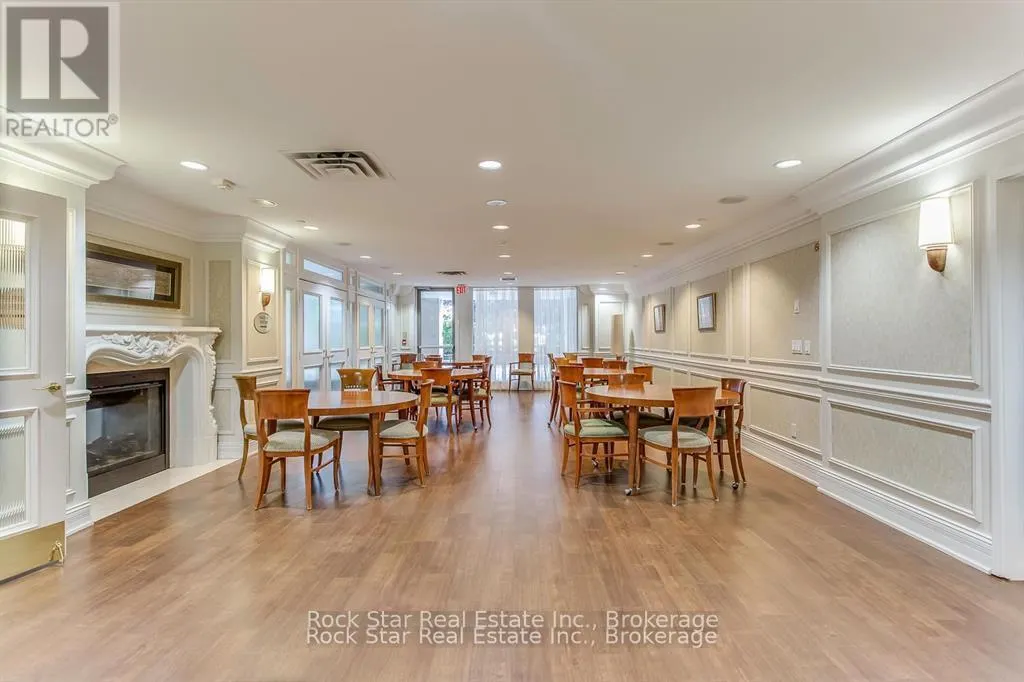 408 - 35 KINGSBRIDGE GARDEN CIRCLE, #408