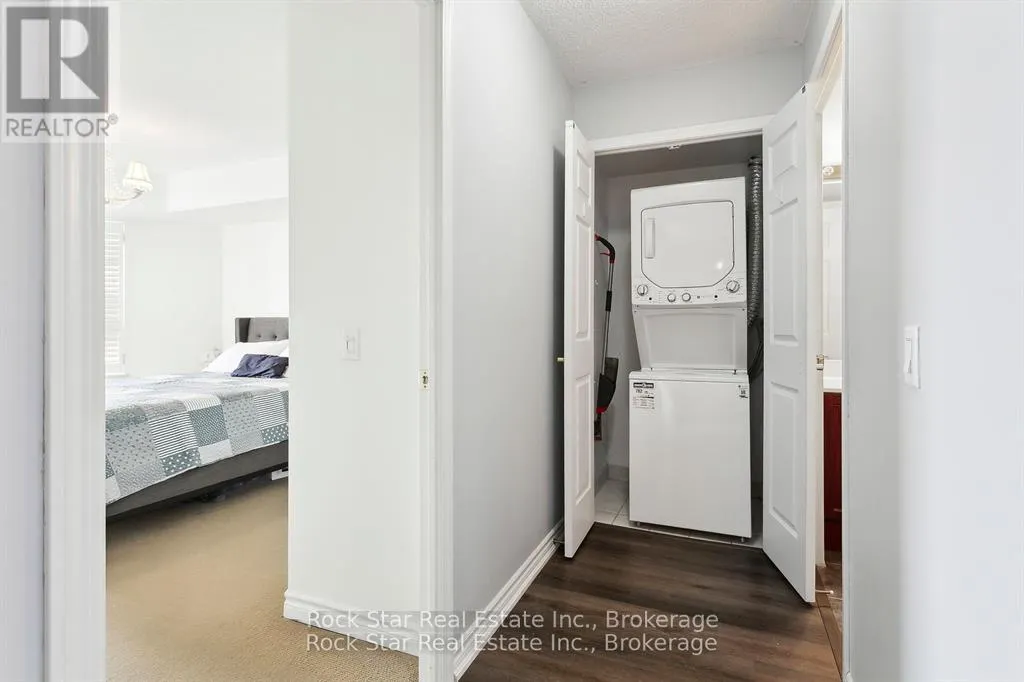 408 - 35 KINGSBRIDGE GARDEN CIRCLE, #408