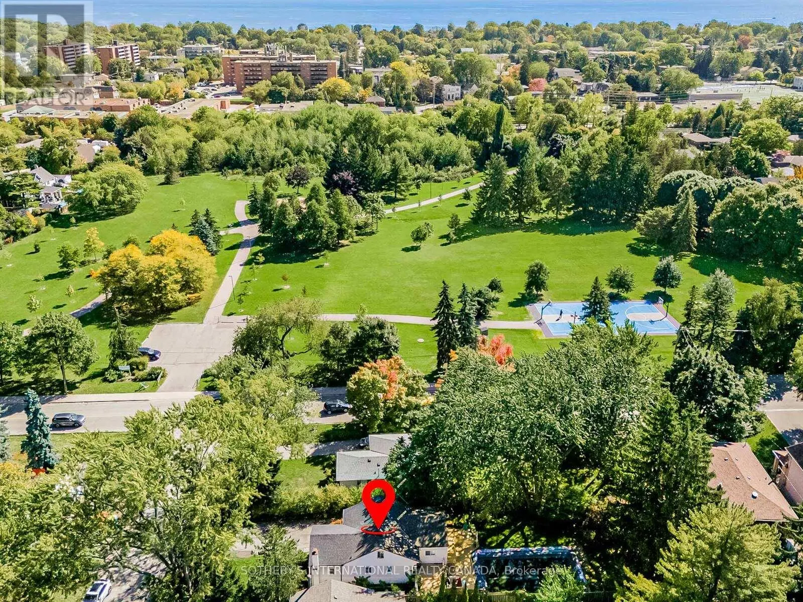 1218 LAKEBREEZE DRIVE