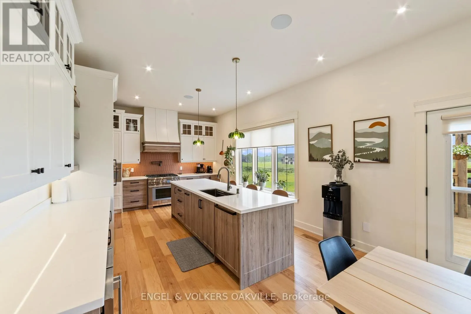 91 LOGAN ROAD
