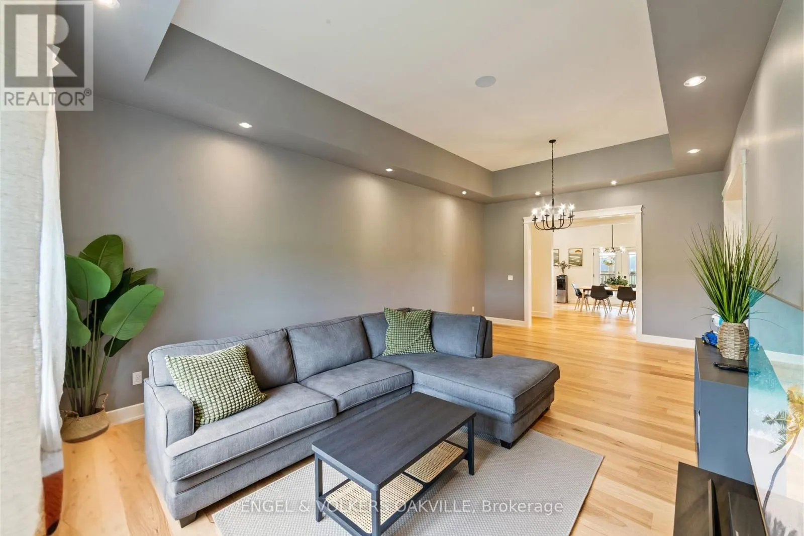 91 LOGAN ROAD