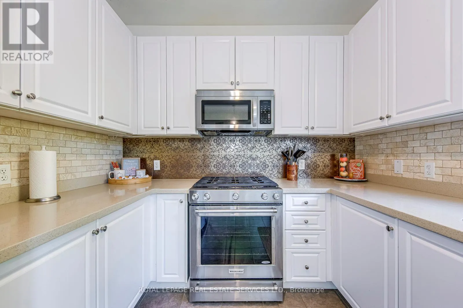67 - 651 FARMSTEAD DRIVE