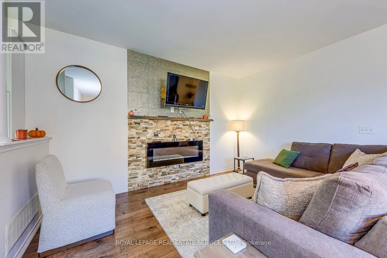 67 - 651 FARMSTEAD DRIVE