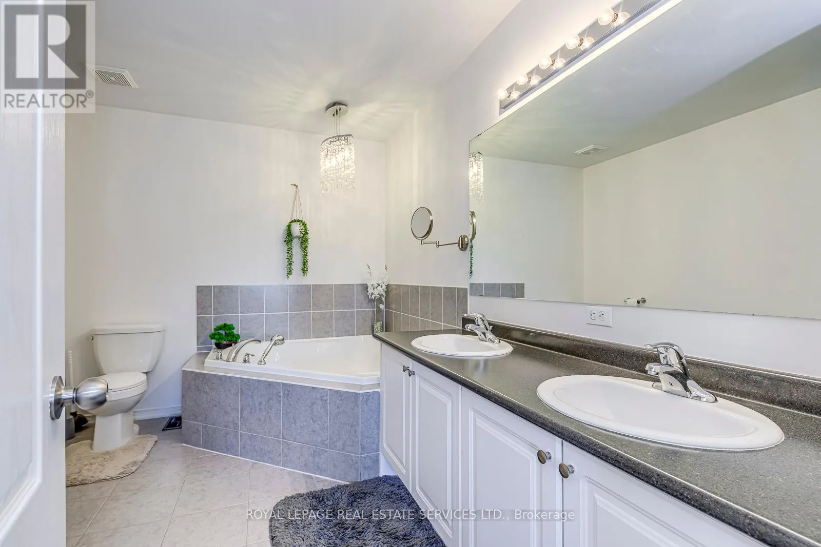67 - 651 FARMSTEAD DRIVE