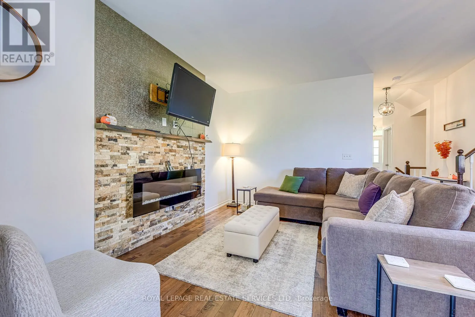 67 - 651 FARMSTEAD DRIVE