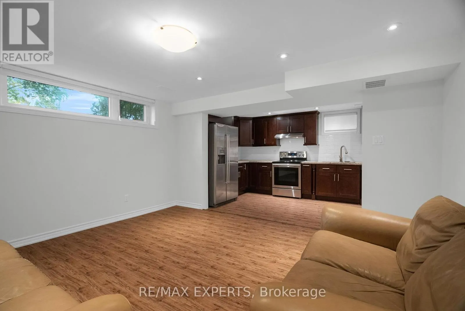 173 KINGSVIEW DRIVE