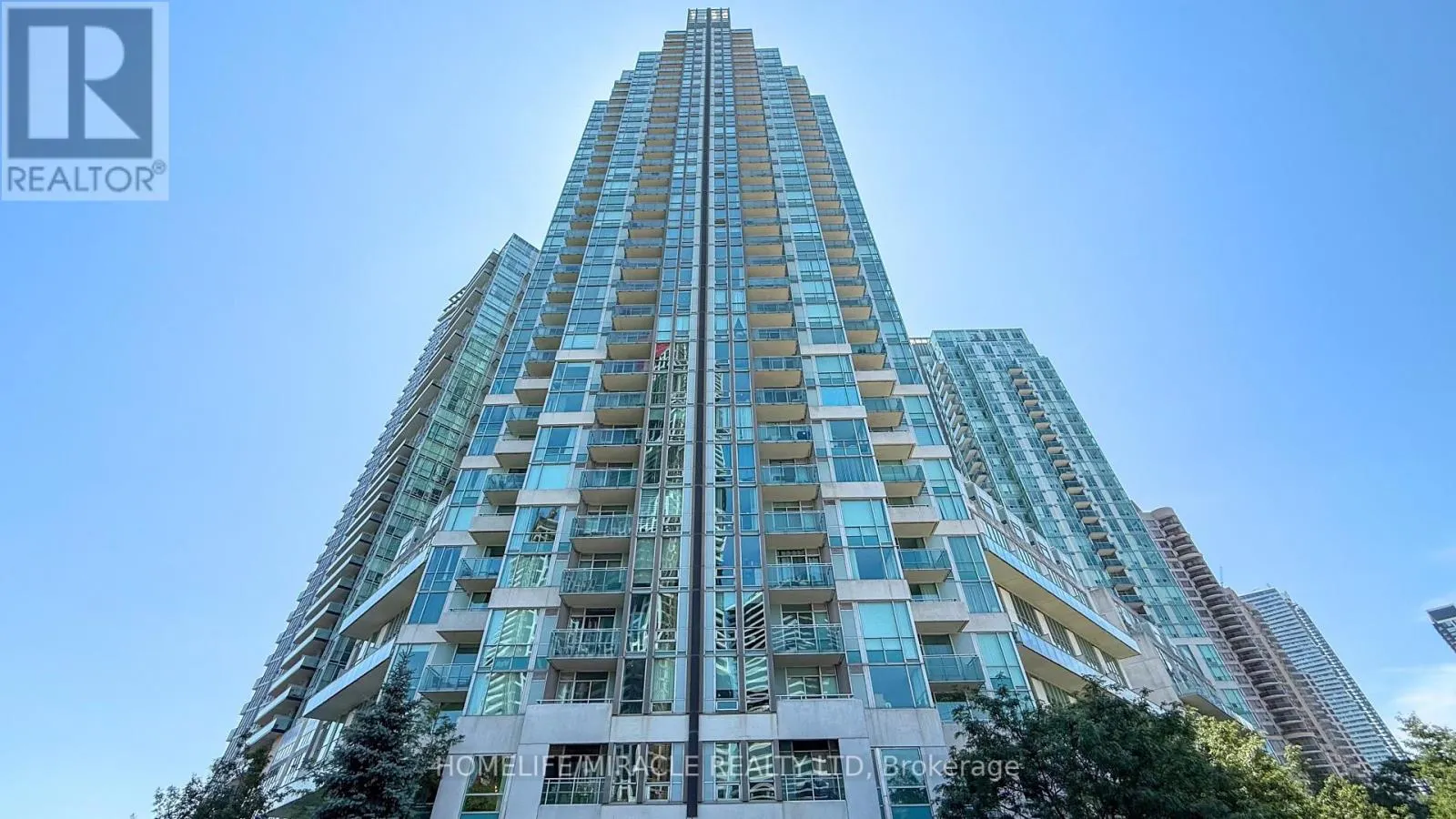 2803 - 220 BURNHAMTHORPE ROAD W