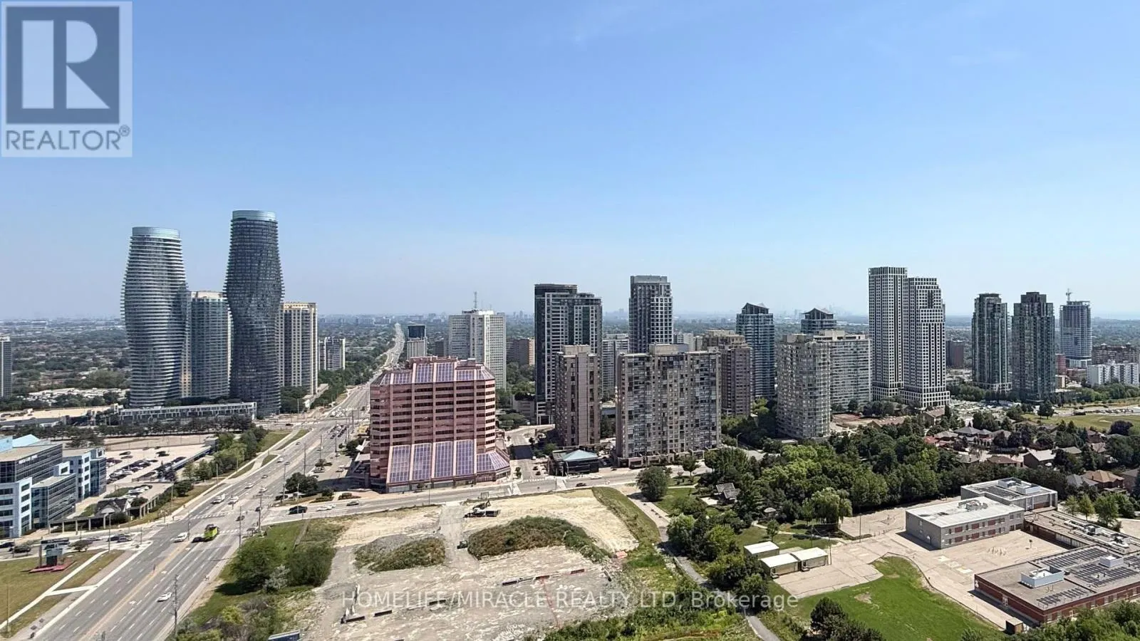 2803 - 220 BURNHAMTHORPE ROAD W