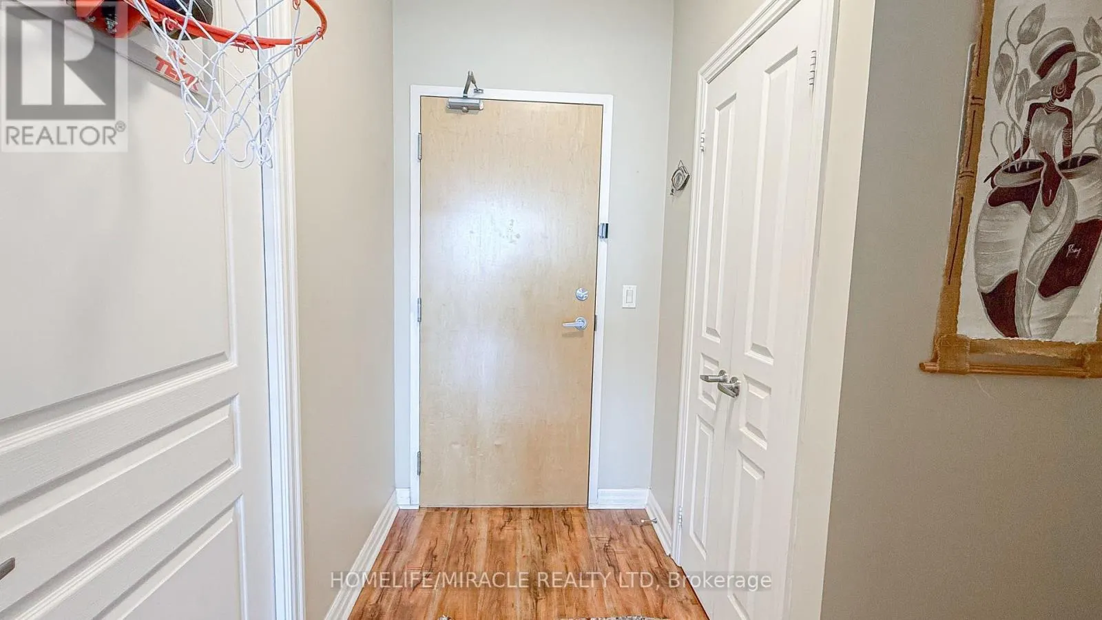 2803 - 220 BURNHAMTHORPE ROAD W