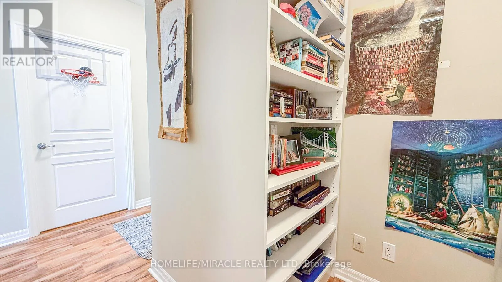 2803 - 220 BURNHAMTHORPE ROAD W