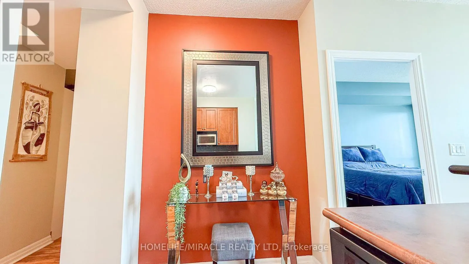 2803 - 220 BURNHAMTHORPE ROAD W