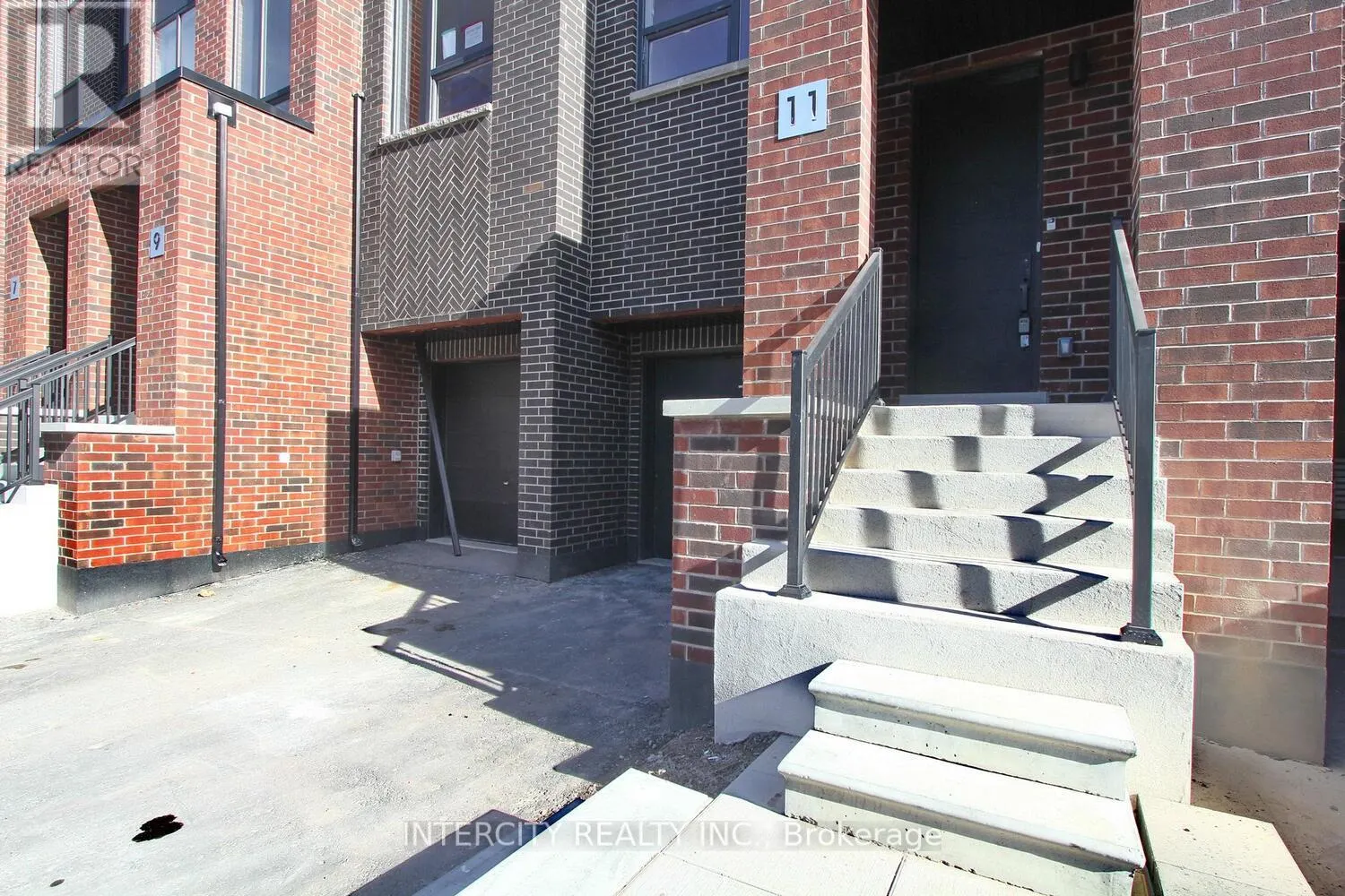 11 DESIREE PLACE