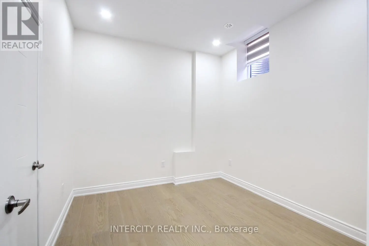 11 DESIREE PLACE