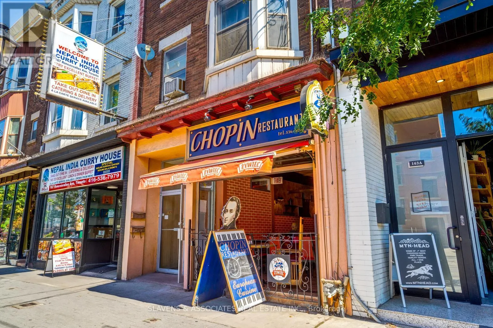 165 RONCESVALLES AVENUE