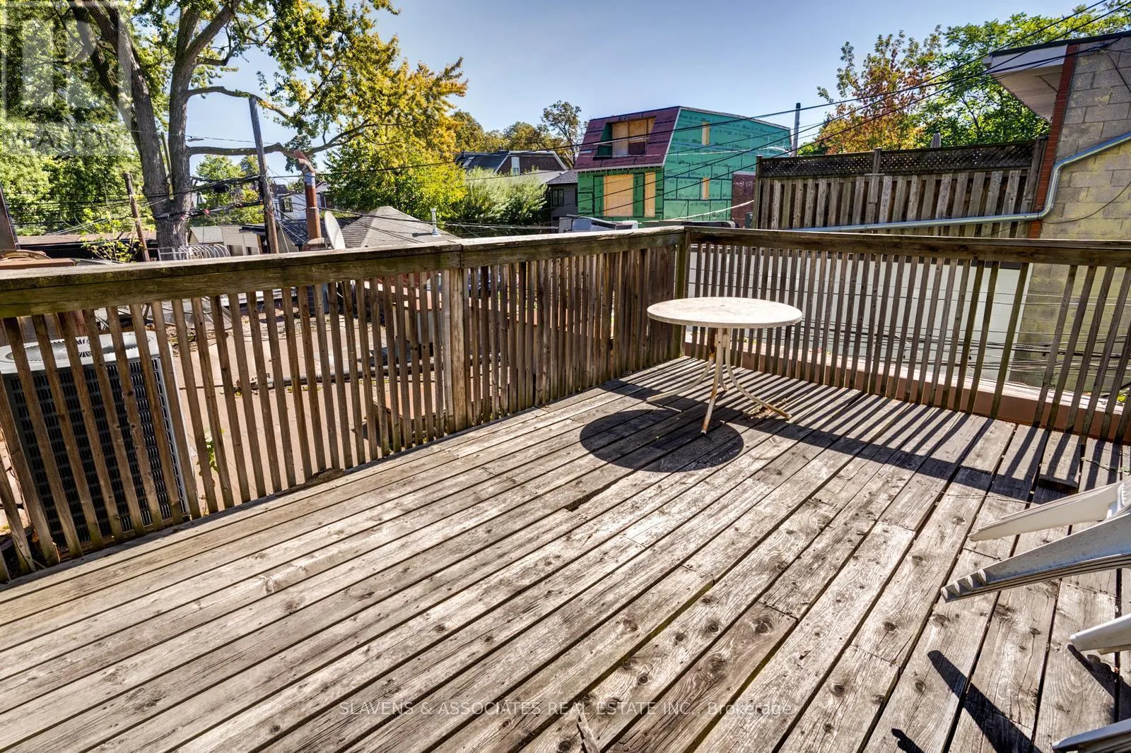 165 RONCESVALLES AVENUE