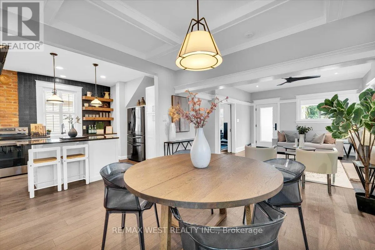 206 HOWARD PARK AVENUE