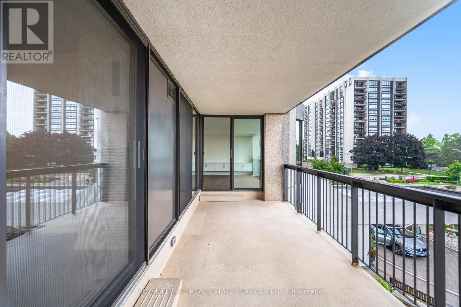 306 - 2180 MARINE DRIVE