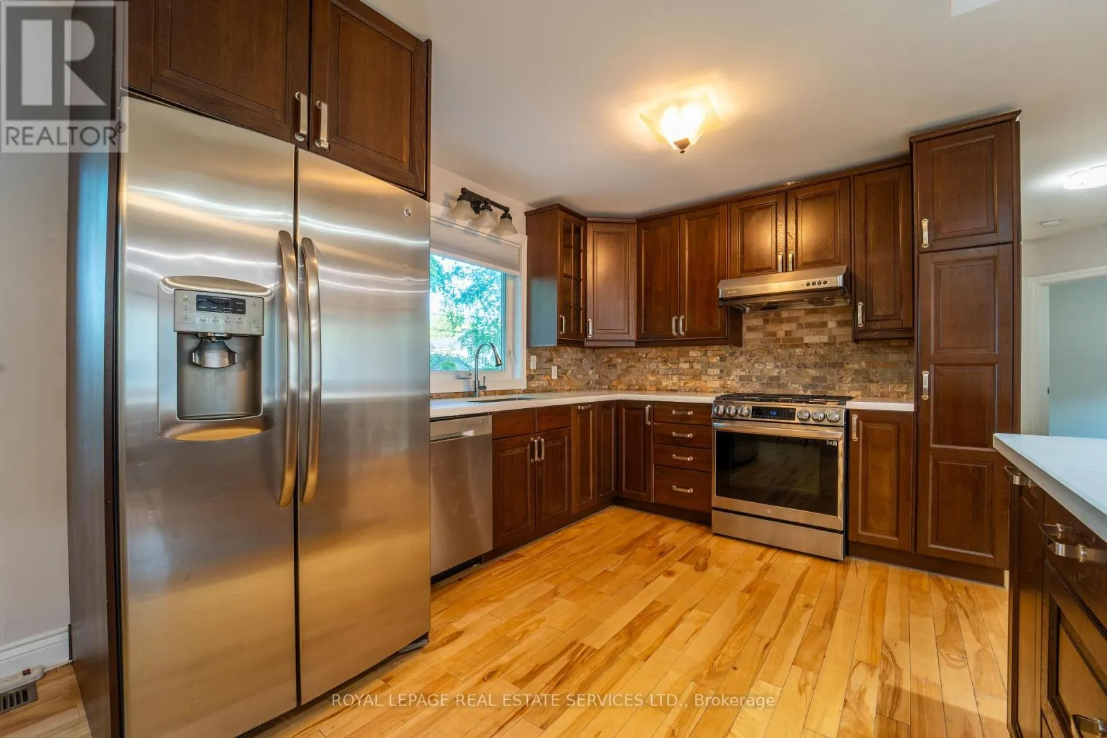 1071 JOAN DRIVE